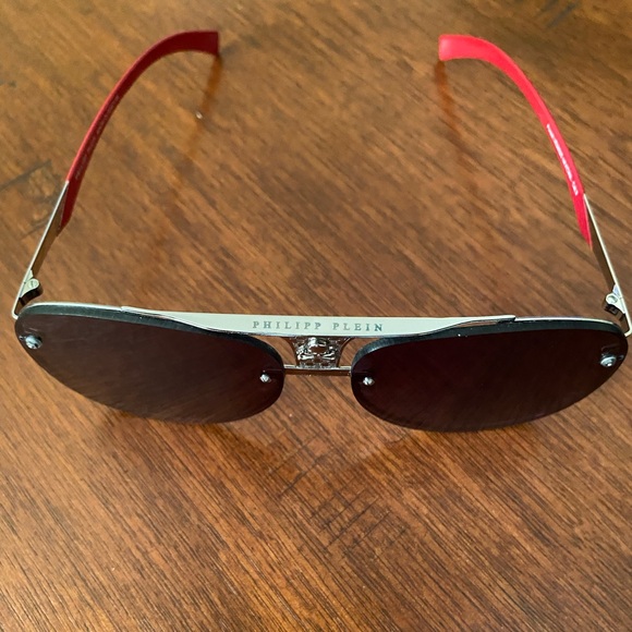☠️ Philipp Plein Women’s Sunglasses Forest Red Rare Aviators with Case - Picture 3 of 6